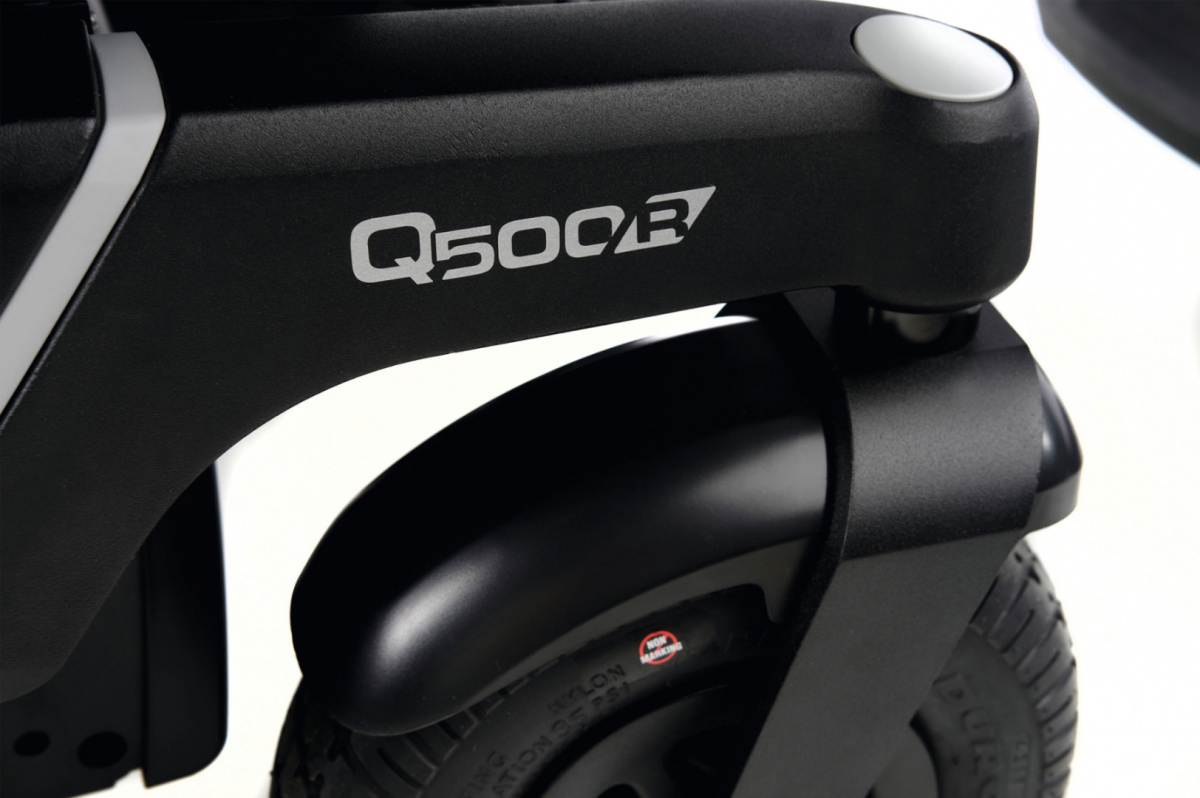Wózek elektryczny z napędem na środkowe koła QUICKIE Q500 R Sedeo Pro